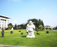 石雕艺术：凝固的时光，永恒的美学